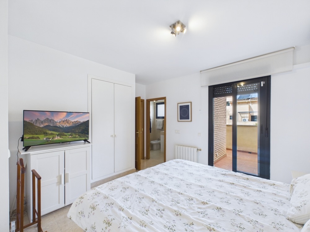 Property 2533 - Image 32